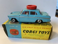 CORGI 236 AUSTIN A60 SALOON