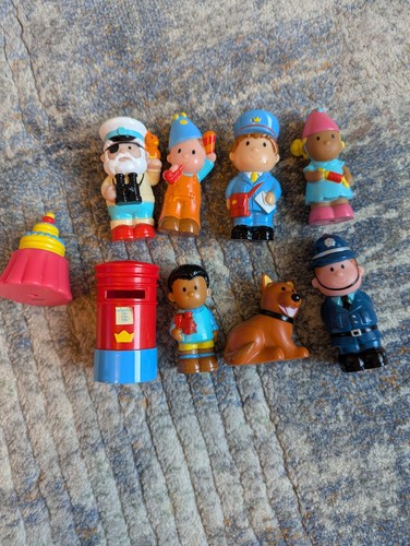 Elc happyland figure bundle - bundle, 6