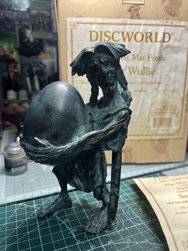 Discworld life sized nac - life, mac