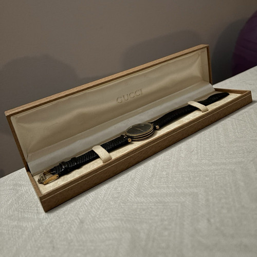 Gucci 144m swiss made - gucci,