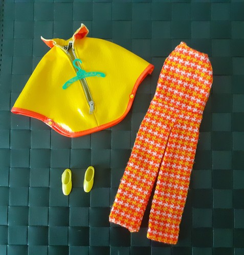 Vintage barbie dolls original - vintage,