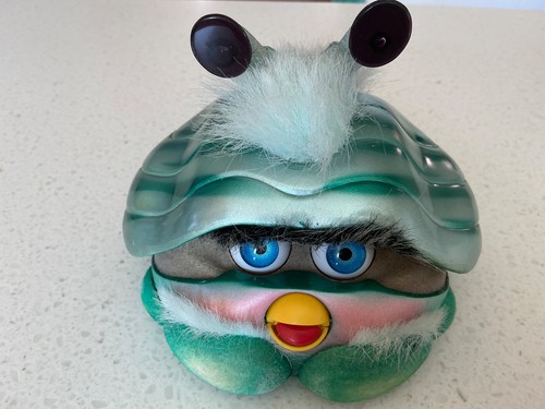 Shelby furby aquamarine - furby,