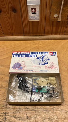 Tamiya super astute - tamiya,