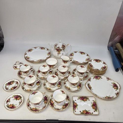 Royal albert old country - royal, roses