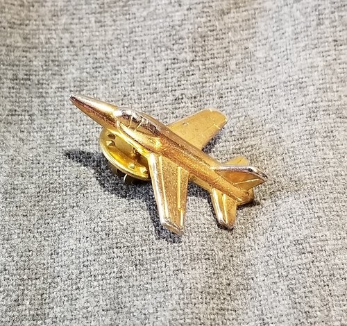 Lmh pin tie pinback - lmh,