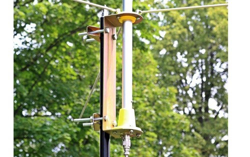 Maas yellow star - maas, radio