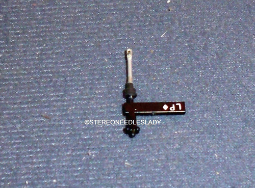 Phono record player needle - phono,