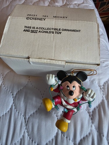 Grolier disney christmas - christmas, tree