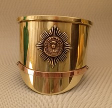 "Scots Guards"  1968 dated brass shell cap 