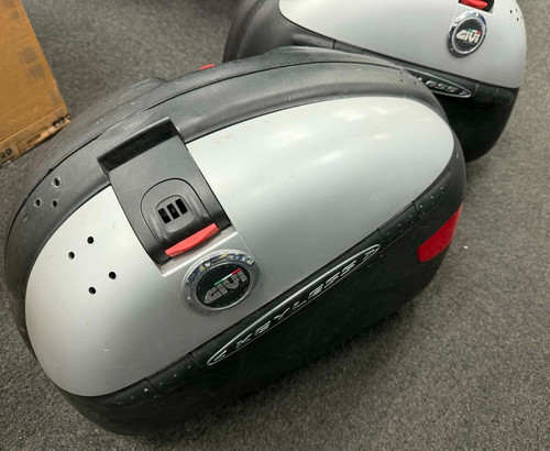 Givi e41 keyless panniers - (52),