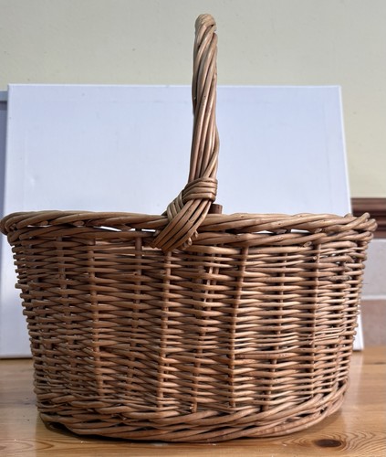 Vintage wicker shopping - vintage,