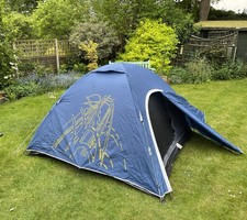 Coleman Track Compact 3 Person