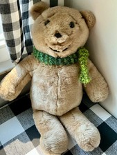 Vintage Alresford Honey Bear, 20 inches, cuddly and sweet
