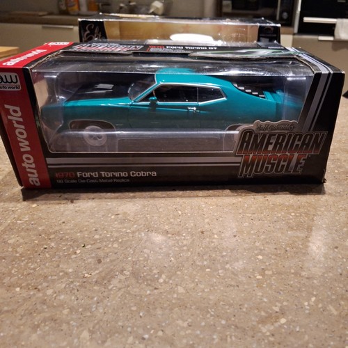 Autoworld ford torino - autoworld, 1/18