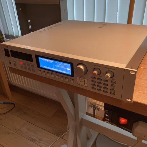 Akai s3000xl digital - akai, os