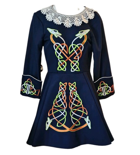 Traditional girl paneled - traditional,