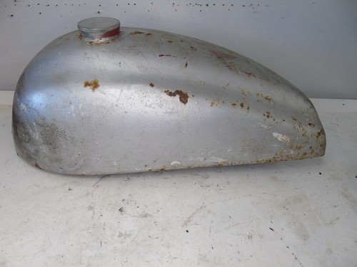 Norton petrol tank wideline - tank,