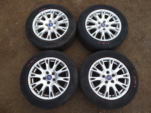 Set genuine ford - 4, focus