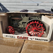 ERTL Case L Tractor 1:16