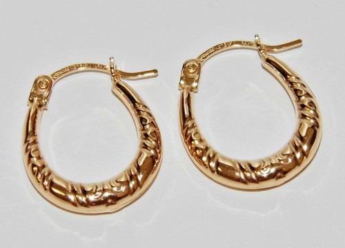 9ct gold oval creole hoop - 9ct,