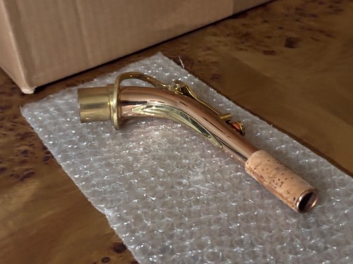 Alto saxophone neck crook - saxophone,