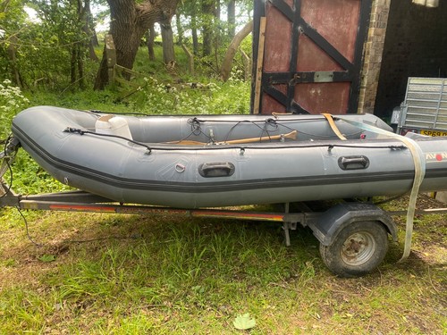 Avon w400 inflatable - , with