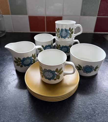 Meakin studio pottery - j&g,