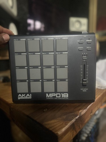 Akai professional mpd18 usb - akai,