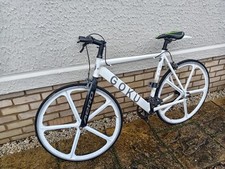fixed gear bike