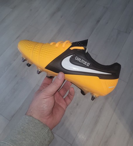Carlos tevez match issued - carlos,