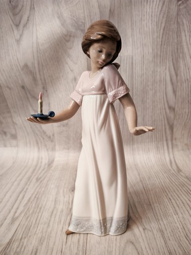 Lladro nao light the way - lladro,