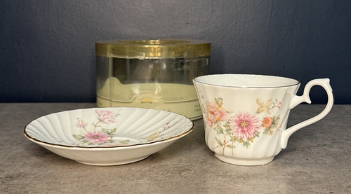 Vintage royal kendal - vintage, bone
