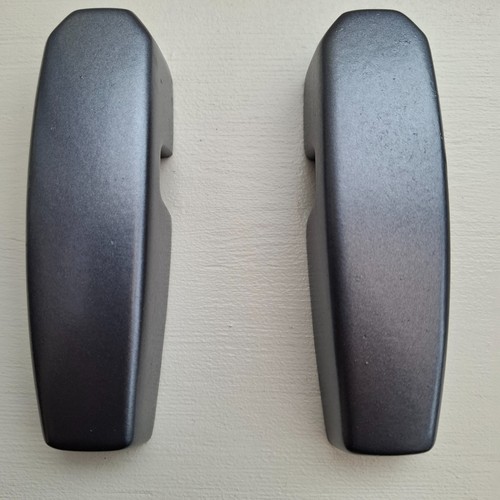 Defender windscreen bracket - bracket.,