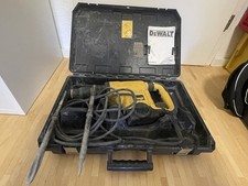 DEWALT Chipping Hammer D25831-QS (1250W, SDS-Max) Inc Case & 2 Chisels