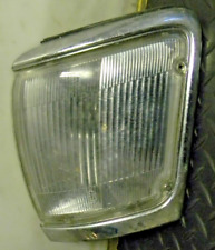 GENUINE 91 TOYOTA HILUX SURF LEFT SIDE TURN INDICATOR LIGHT 35-52 90