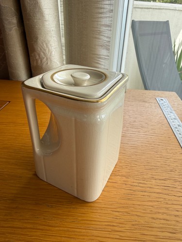 Cunard line teapot - line,