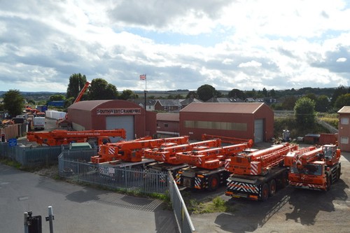 Photo 6x4 southwest crane hire - 6x4,