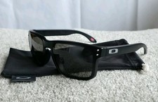 Oakley Holbrook Sunglasses