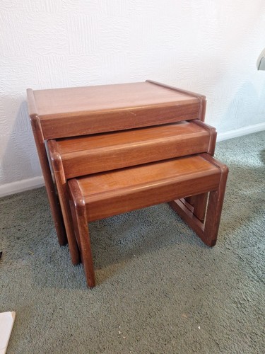 Plan solid wood nest - nest, of