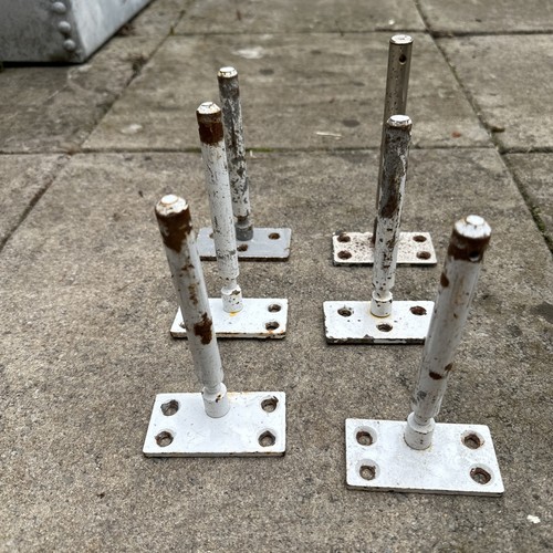 Mannequin foot spigots metal - spigots,