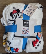 BNWT Mickey Mouse Throw