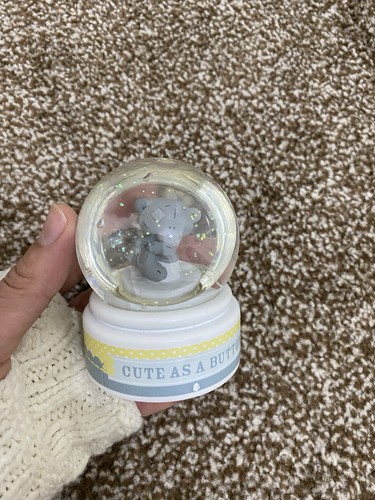 You snow globes - to,
