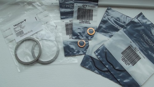 Genuine oem triumph street - oem,
