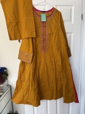 Woman’s Junaid Jamshed 2