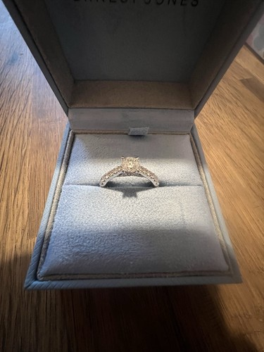 Platinum 1ct diamond solitaire - 1ct,