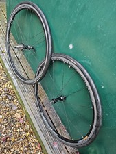 campagnolo zonda wheelset 700