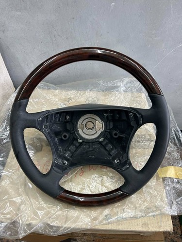 Mercedes w210 class - e-class, wood