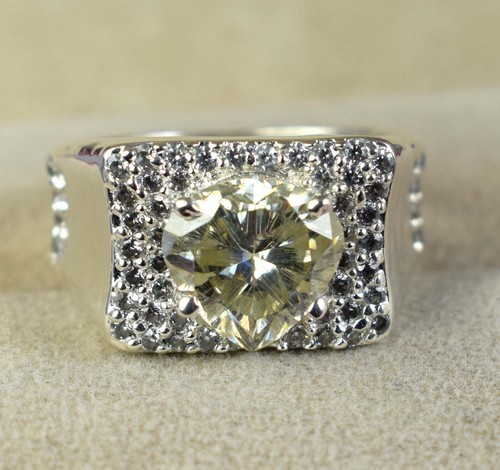 Champagne diamond - 6.83,