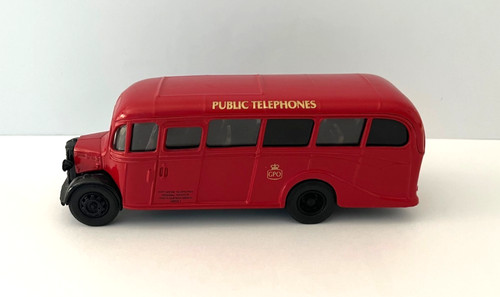Bedford coach bus - bus, gpo