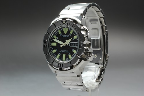 Near mint seiko black - seiko,